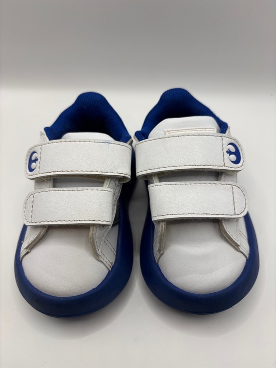 adidas Star Wars Collab R2 D2 White and Blue Kids Velcro Sneakers - Picture 2 of 8